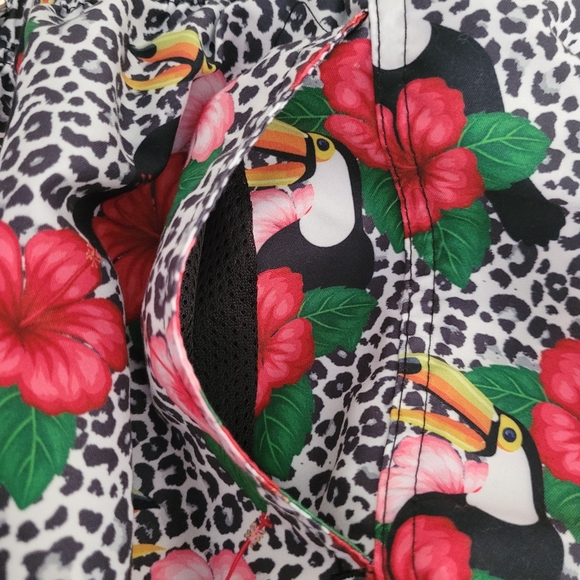 Franks Australia Broadbeach Swim Trunks Size L - Picture 7 of 16